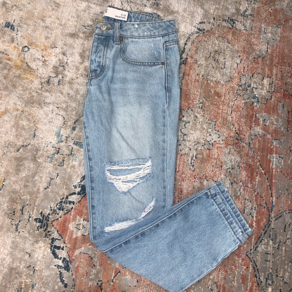 Boyfriend Distressed Jeans